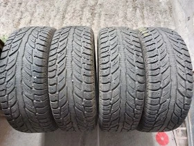 Гуми Зимни 255/70R16, снимка 1