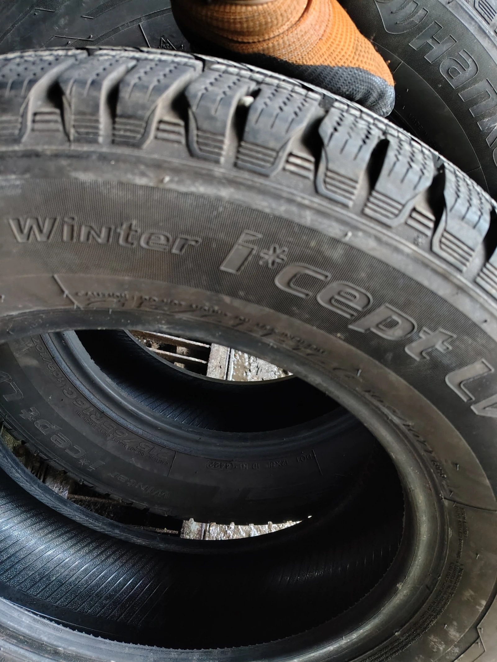 ���� 215/65R16 | Mobile.bg � ����������� 6
