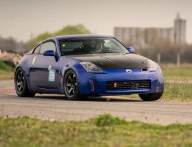 Nissan 350z Coupe, снимка 1