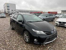 Toyota Auris 1.8 HYBRID, снимка 3