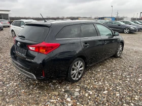 Toyota Auris 1.8 HYBRID, снимка 5