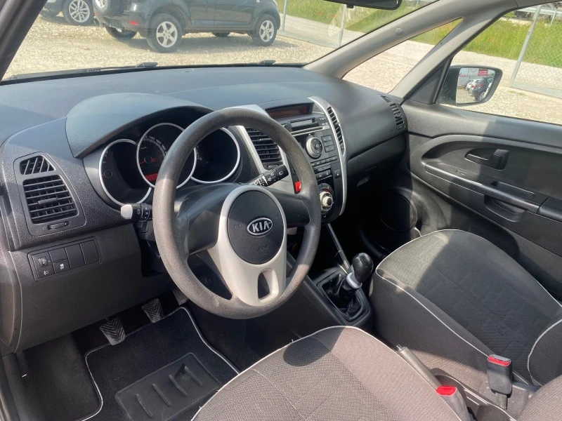 Kia Venga 1.4, снимка 10 - Автомобили и джипове - 40817448