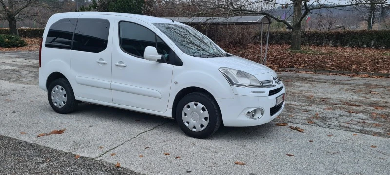 Citroen Berlingo 1.6HDI-90k.c LED-FACELIFT-EВРО-5В!, снимка 4 - Автомобили и джипове - 44970854