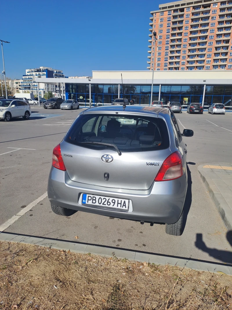 Toyota Yaris, снимка 4 - Автомобили и джипове - 47876232