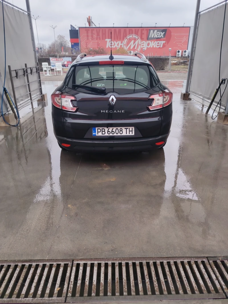 Renault Megane 1.6, снимка 4 - Автомобили и джипове - 49154307