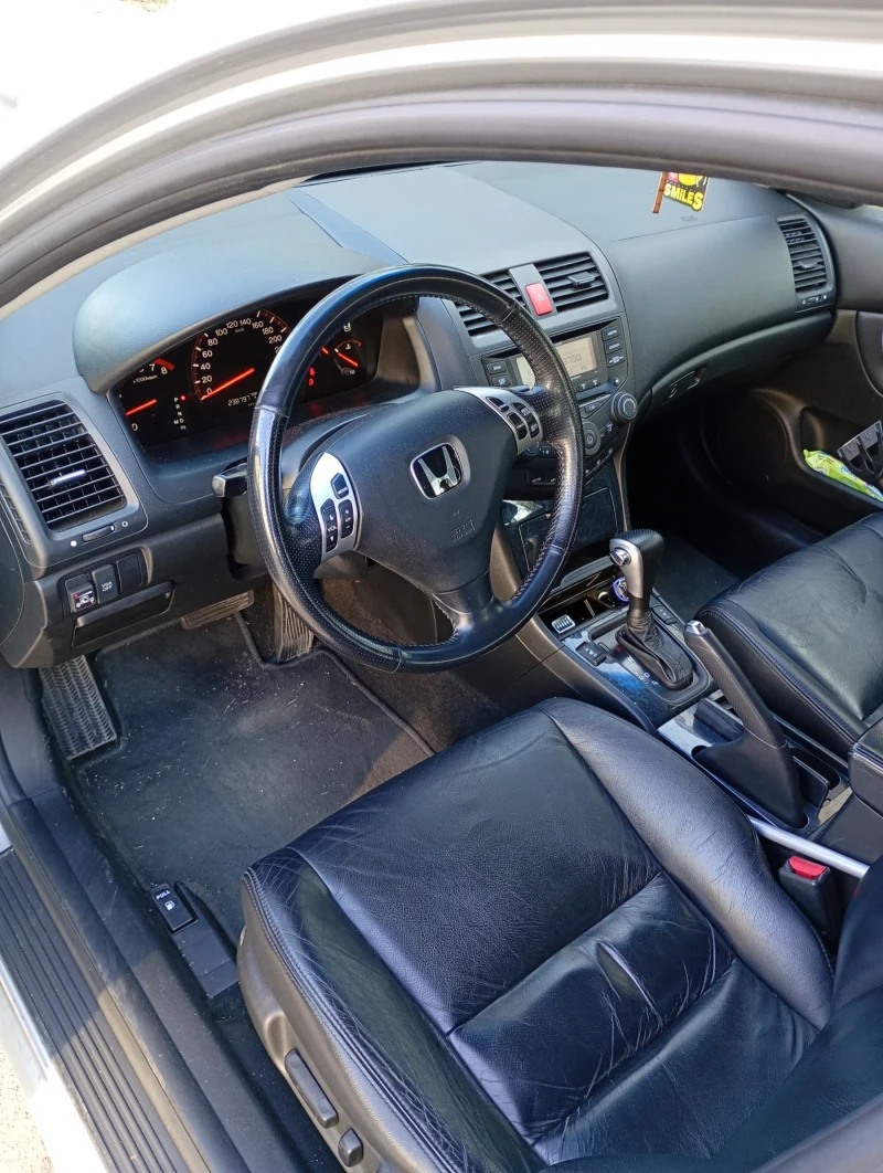 Honda Accord, снимка 5 - Автомобили и джипове - 49419141