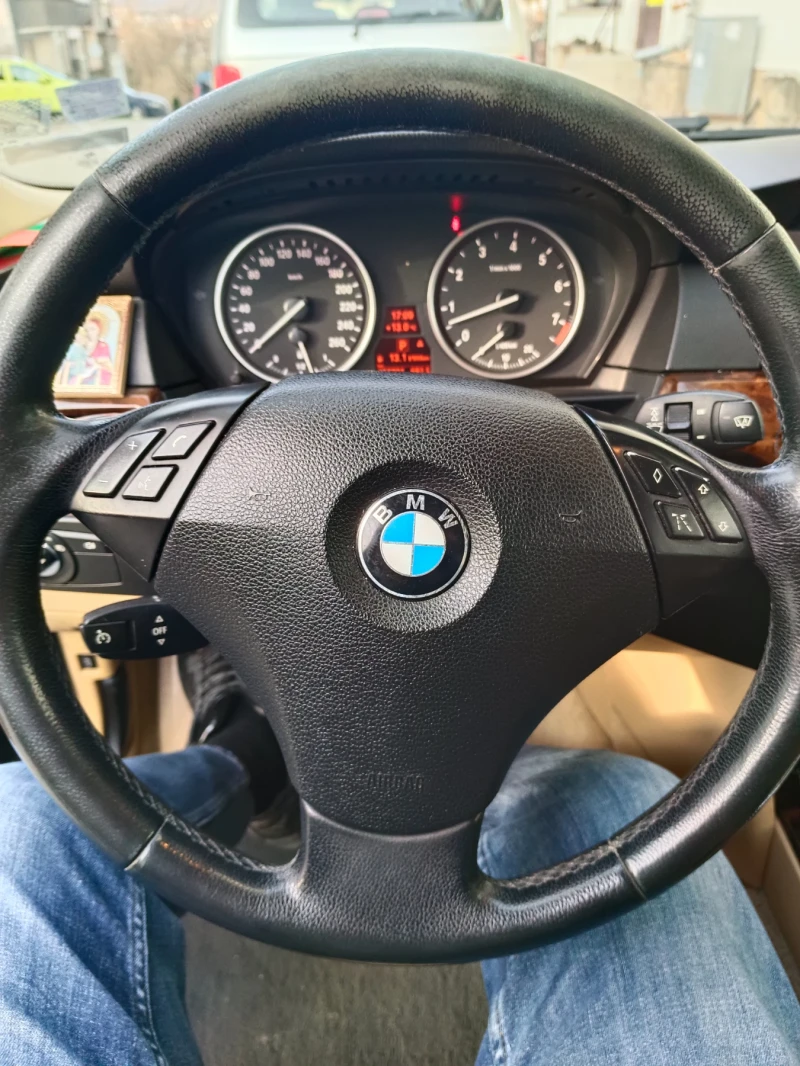 BMW 525, снимка 9 - Автомобили и джипове - 49598616