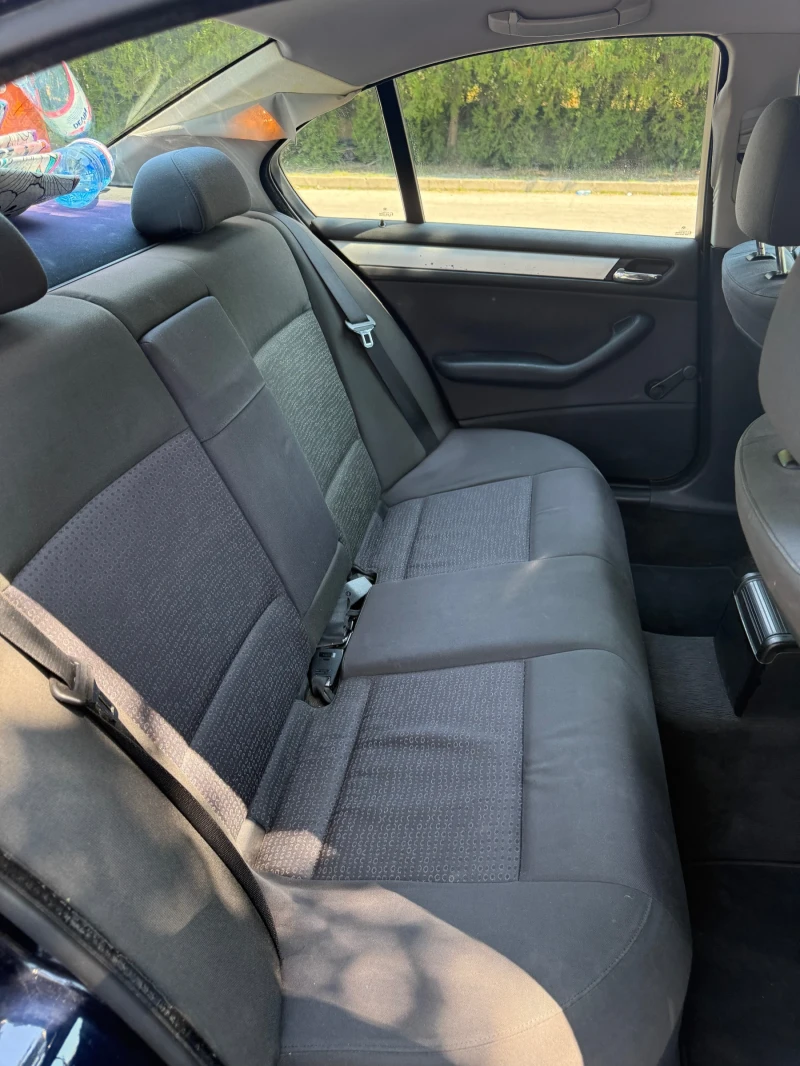 BMW 318, снимка 7 - Автомобили и джипове - 52511367