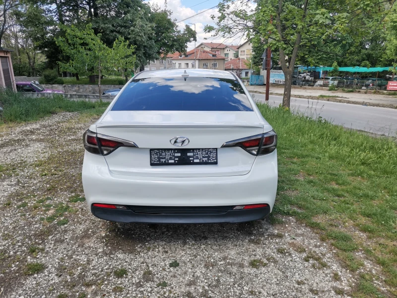 Hyundai Sonata 2.0i plugin hybrid, снимка 4 - Автомобили и джипове - 52191616