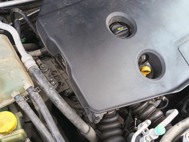 Mazda 5 1.6HDI 6+ 16ск.EURO5, снимка 10 - Автомобили и джипове - 52695234