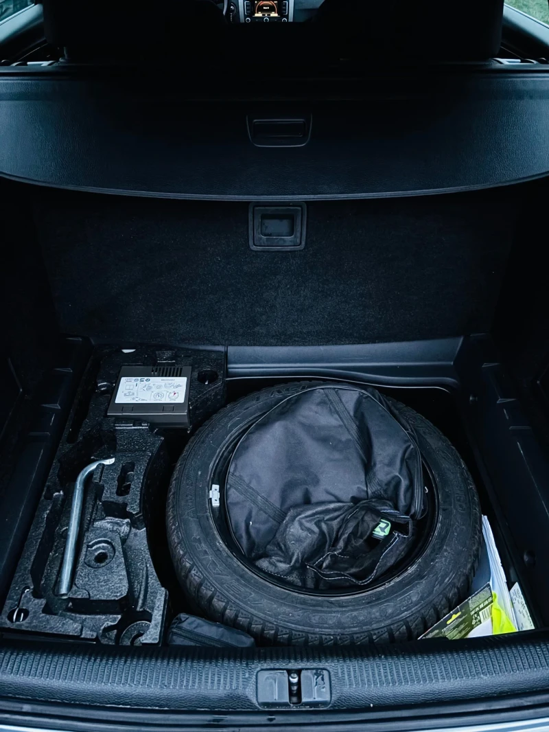 VW Passat, снимка 10 - Автомобили и джипове - 53224514