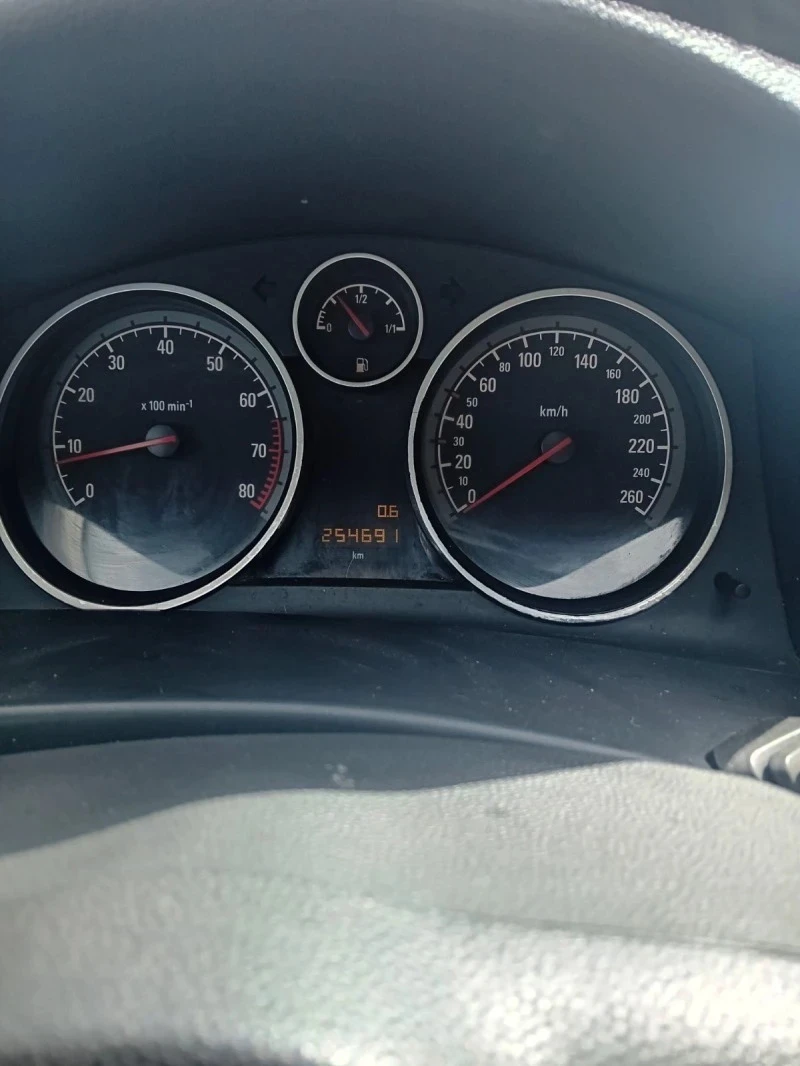 Opel Astra 1.6 бензин/газ, снимка 7 - Автомобили и джипове - 52886957