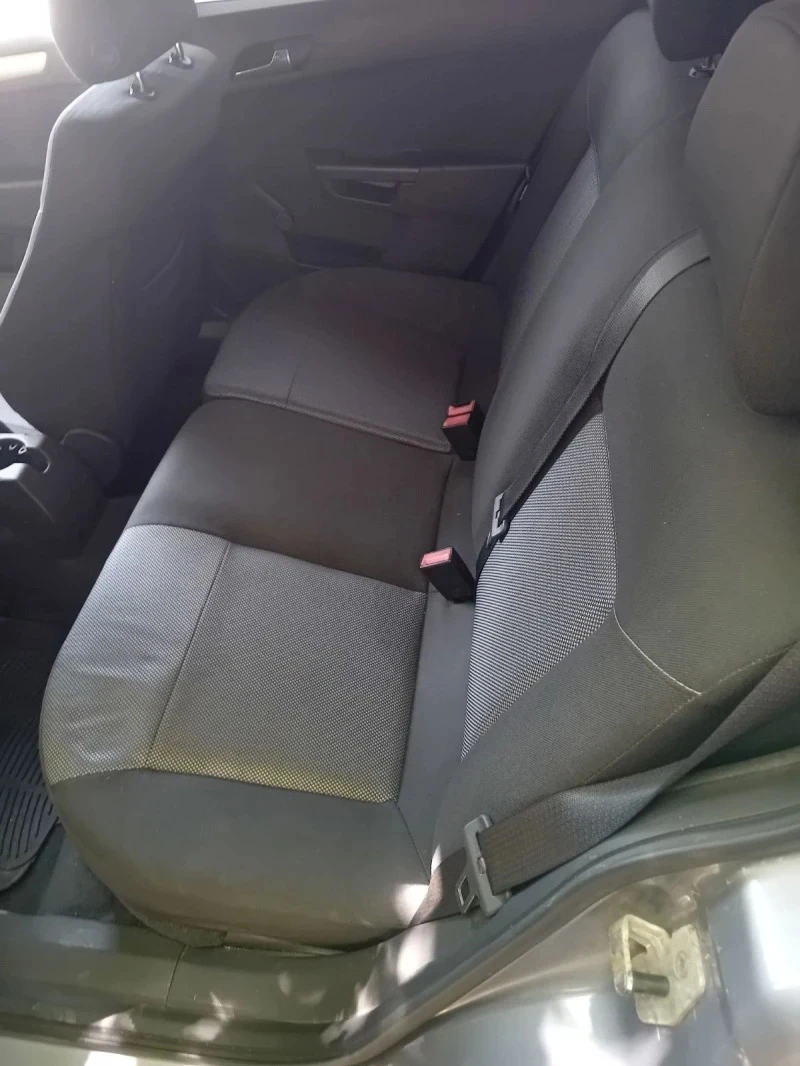 Opel Astra 1.6 бензин/газ, снимка 9 - Автомобили и джипове - 52886957