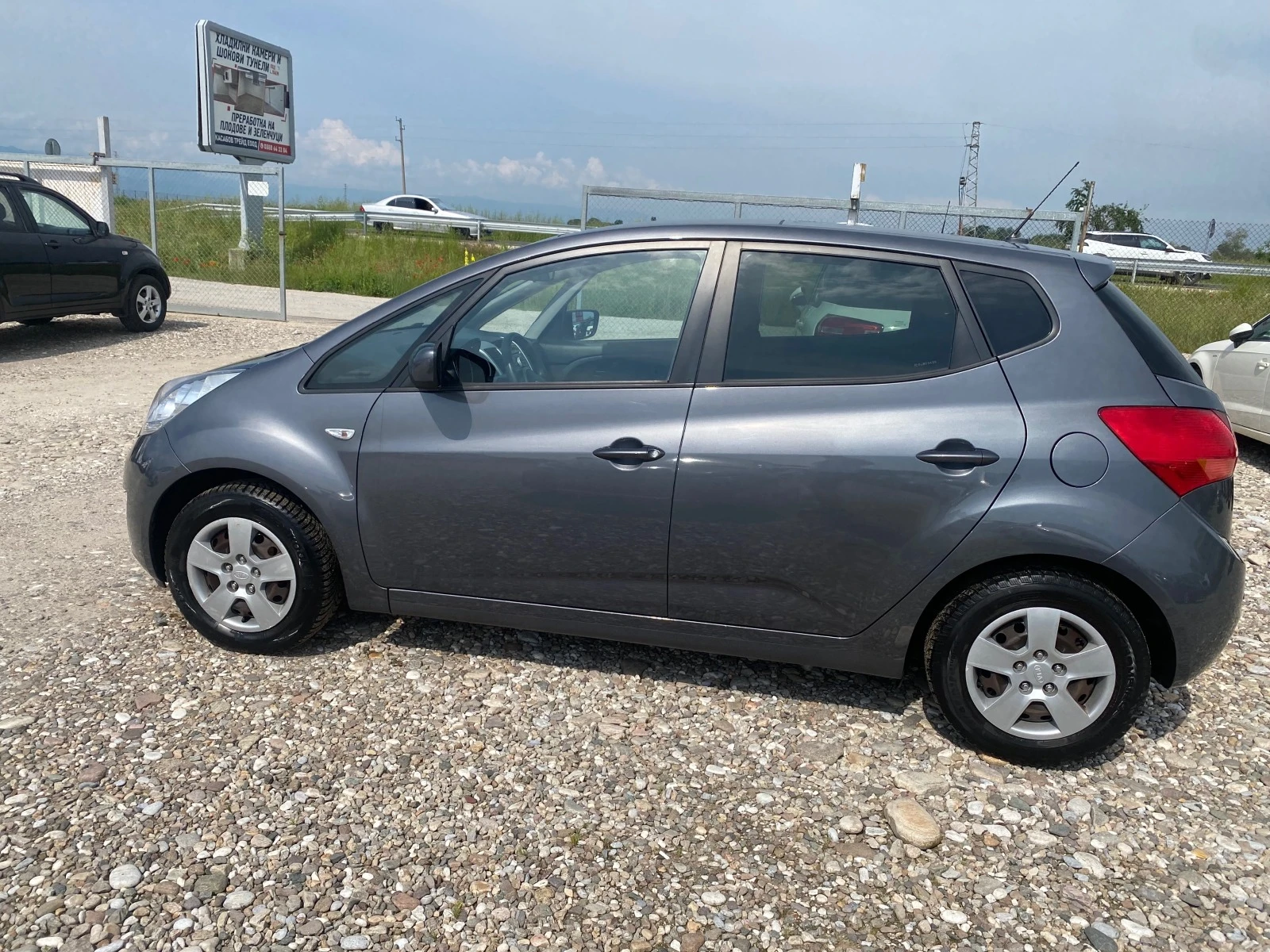 Kia Venga 1.4 - изображение 8