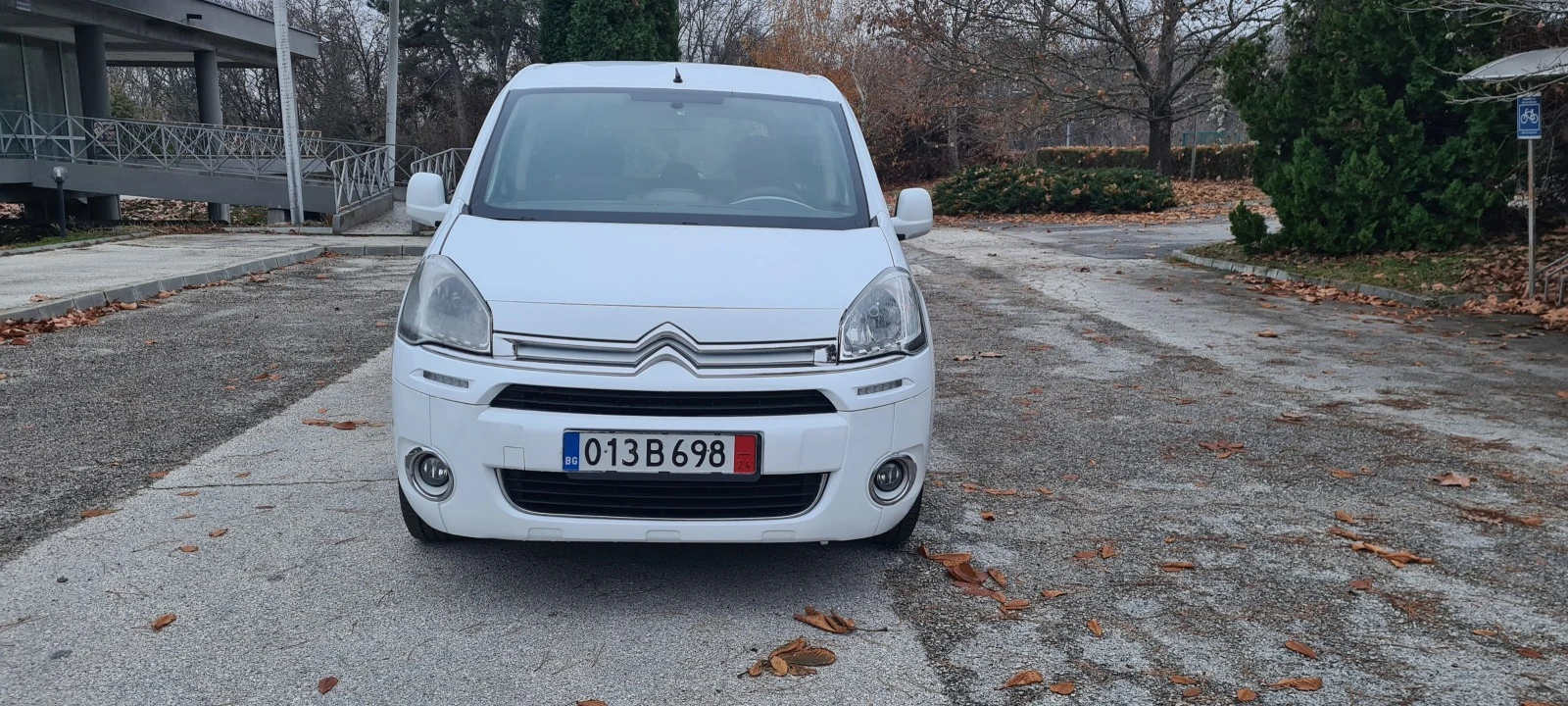 Citroen Berlingo 1.6HDI-90k.c LED-FACELIFT-EВРО-5В! - изображение 2