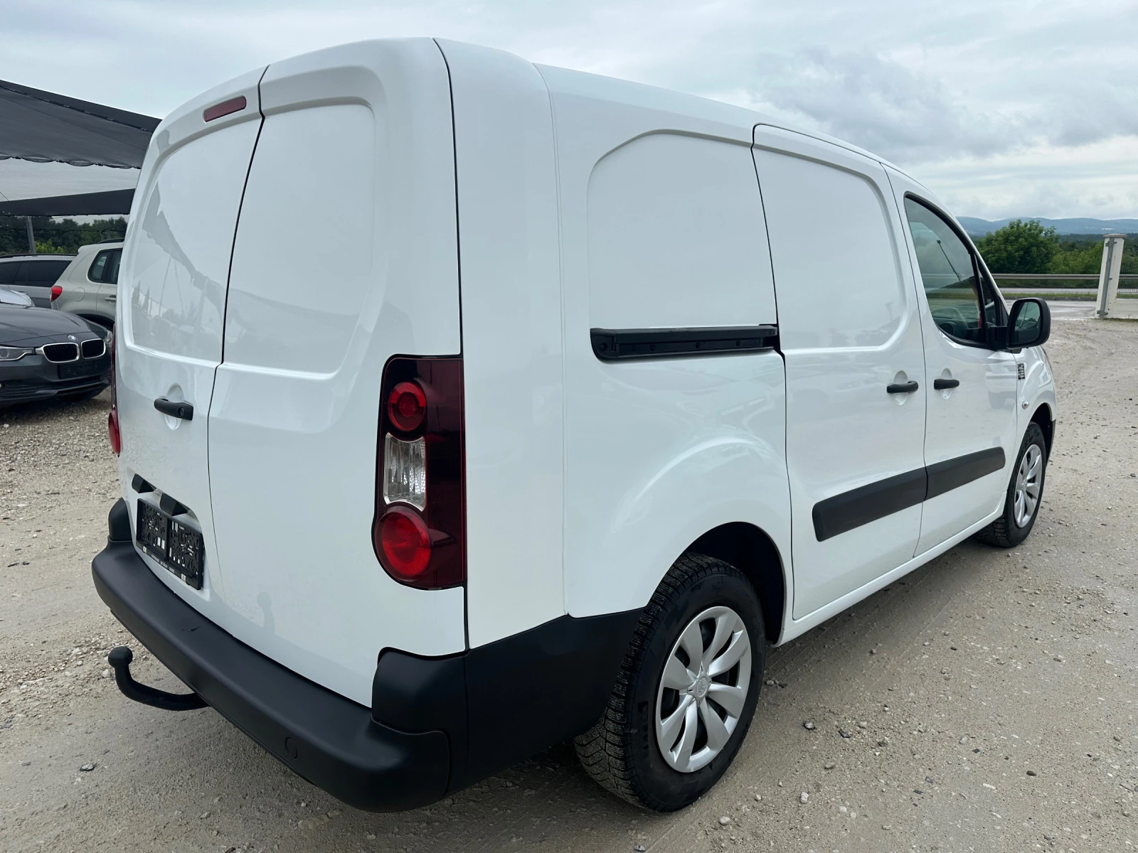 Citroen Berlingo 1.6/90кс ЕВРО5 МАКСИ 132000км Сервизни документи  - изображение 7