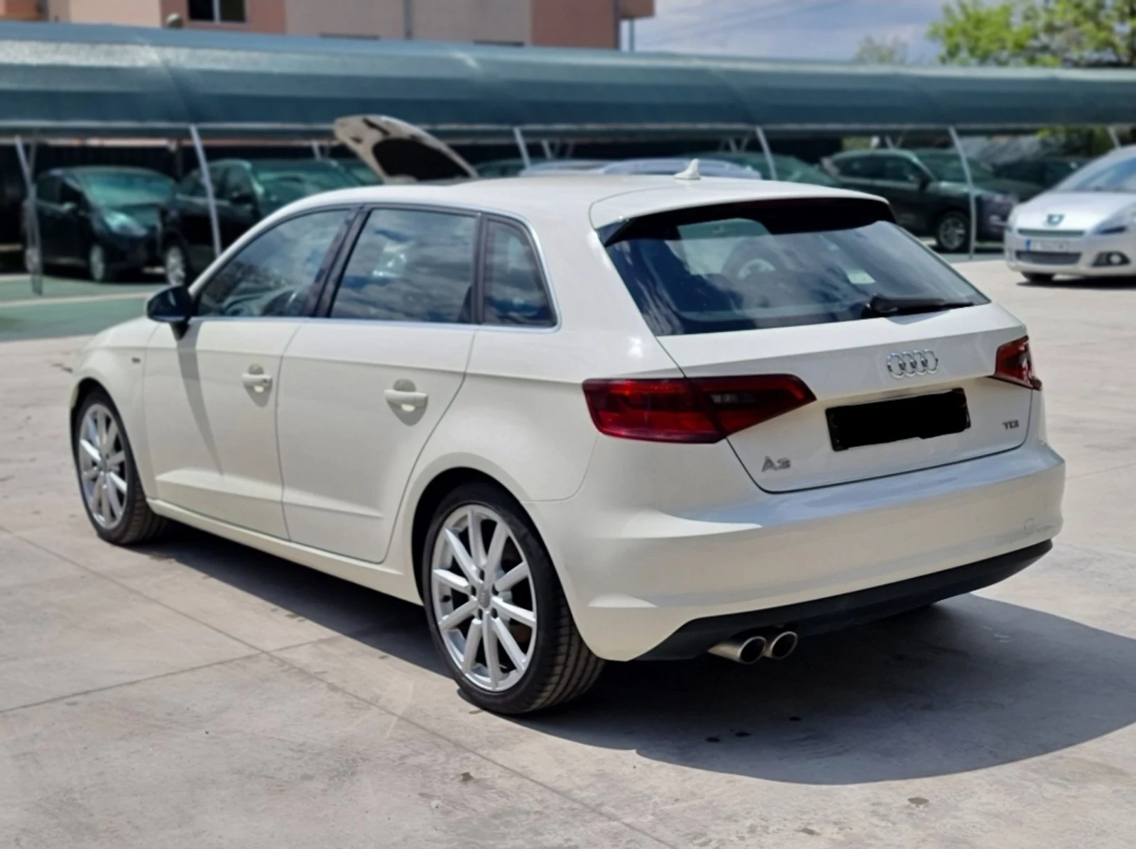 Audi A3 2.0TDI 150к.с. S-line - изображение 4