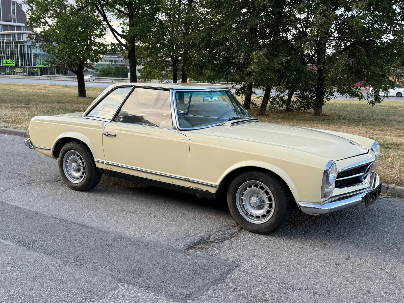Mercedes-Benz SL 230 SL Pagoda - изображение 10