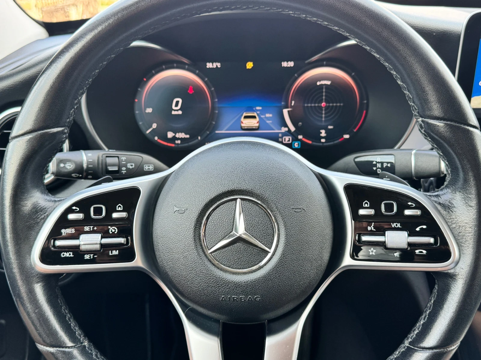 Mercedes-Benz C 220 4Matic DIGITAL AMG - изображение 8