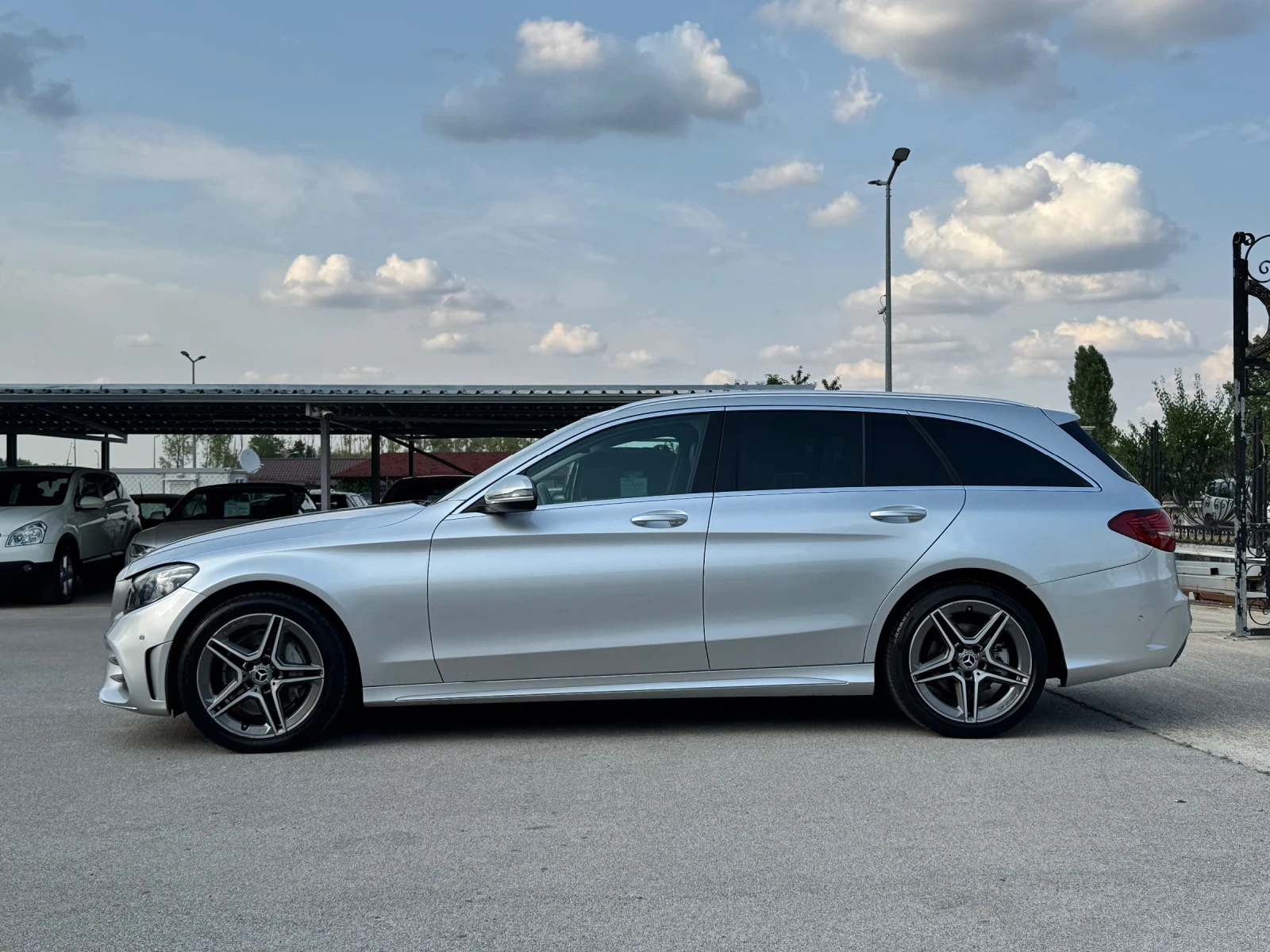 Mercedes-Benz C 220 4Matic DIGITAL AMG - изображение 2