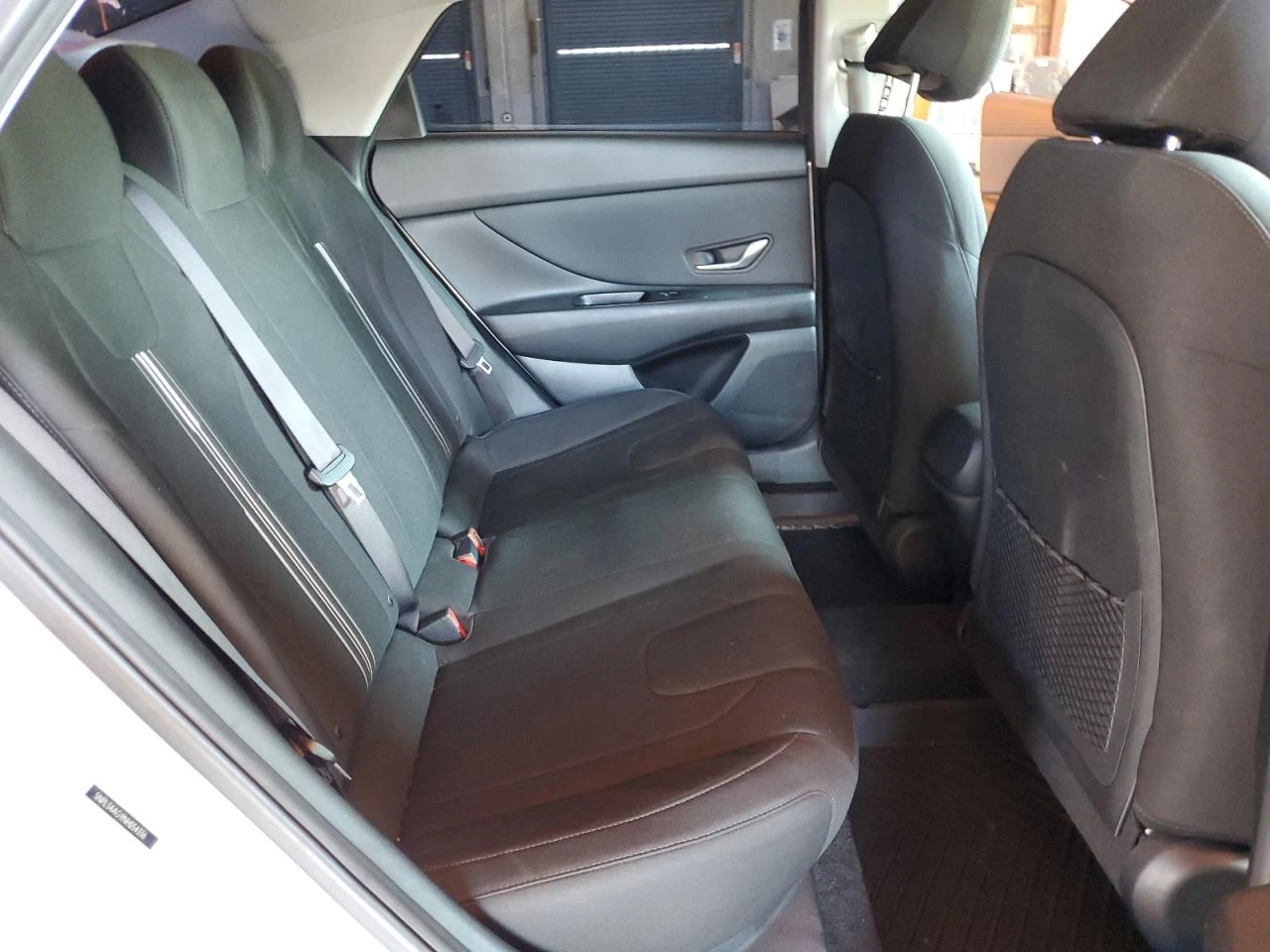 Hyundai Elantra Подгрев* Дигитално табло* Климатроник - изображение 9