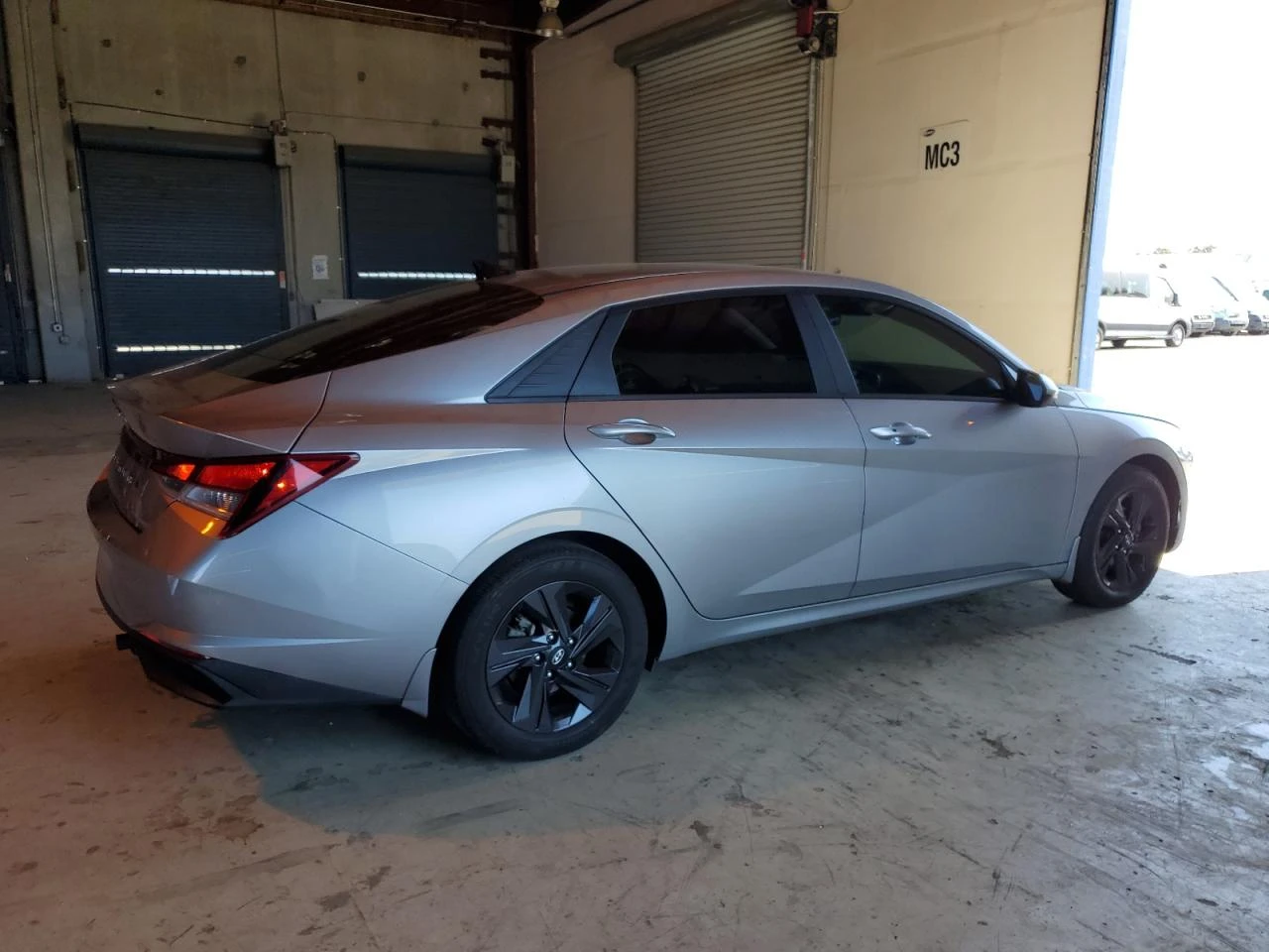 Hyundai Elantra Подгрев* Дигитално табло* Климатроник - изображение 4