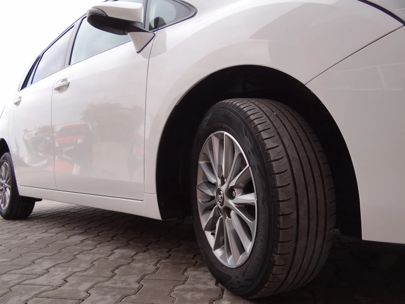 Toyota Verso 1.6i - 132k.c. /  /  / Euro-6B / | Mobile.bg   17