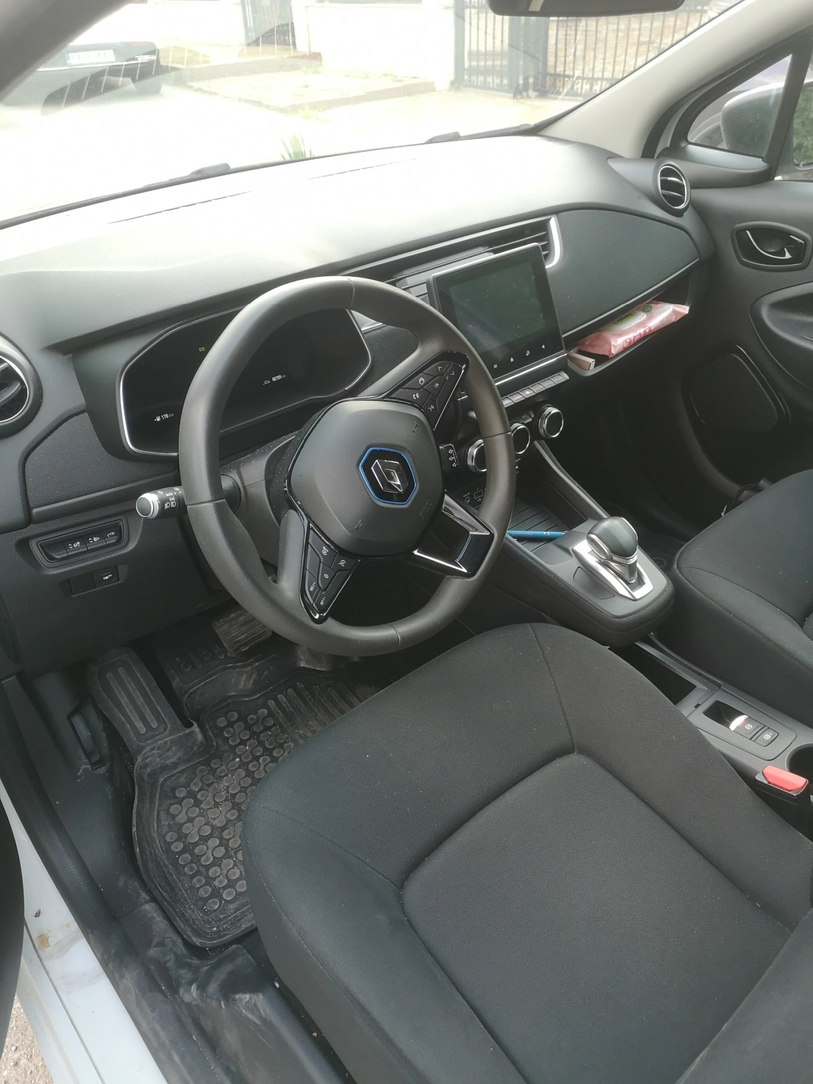 Renault Zoe  - изображение 3