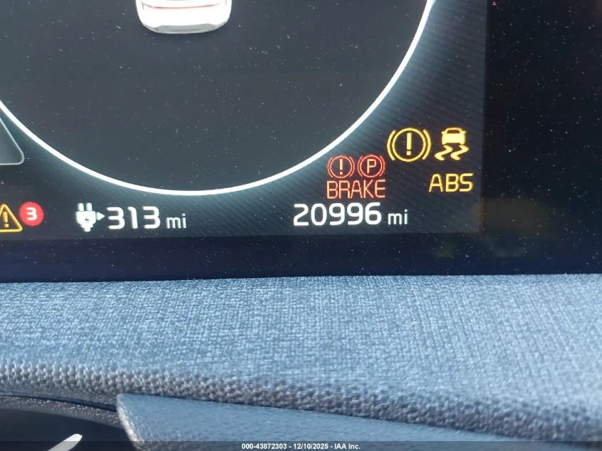 Kia EV6 U   U 4X2 Drive | Mobile.bg � ����������� 8