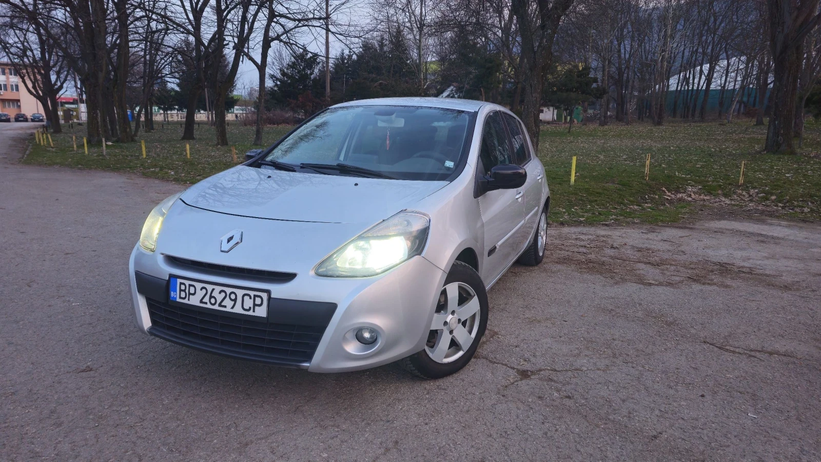 Renault Clio 1.2i 16V 100 000KM ��������� | Mobile.bg � ����������� 3