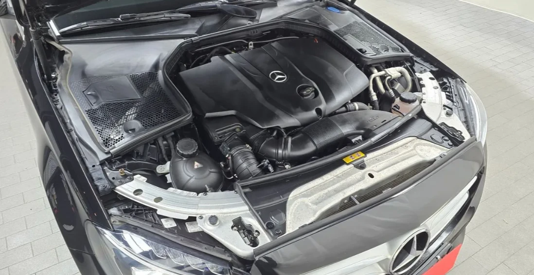 Mercedes-Benz C 220 C220D AVANGARDE, снимка 6 - Автомобили и джипове - 54501306