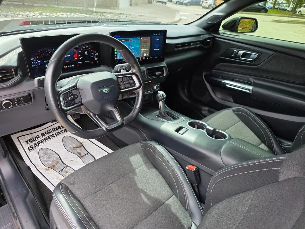 Ford Mustang GT Premium Fastback RWD, снимка 15 - Автомобили и джипове - 54568839