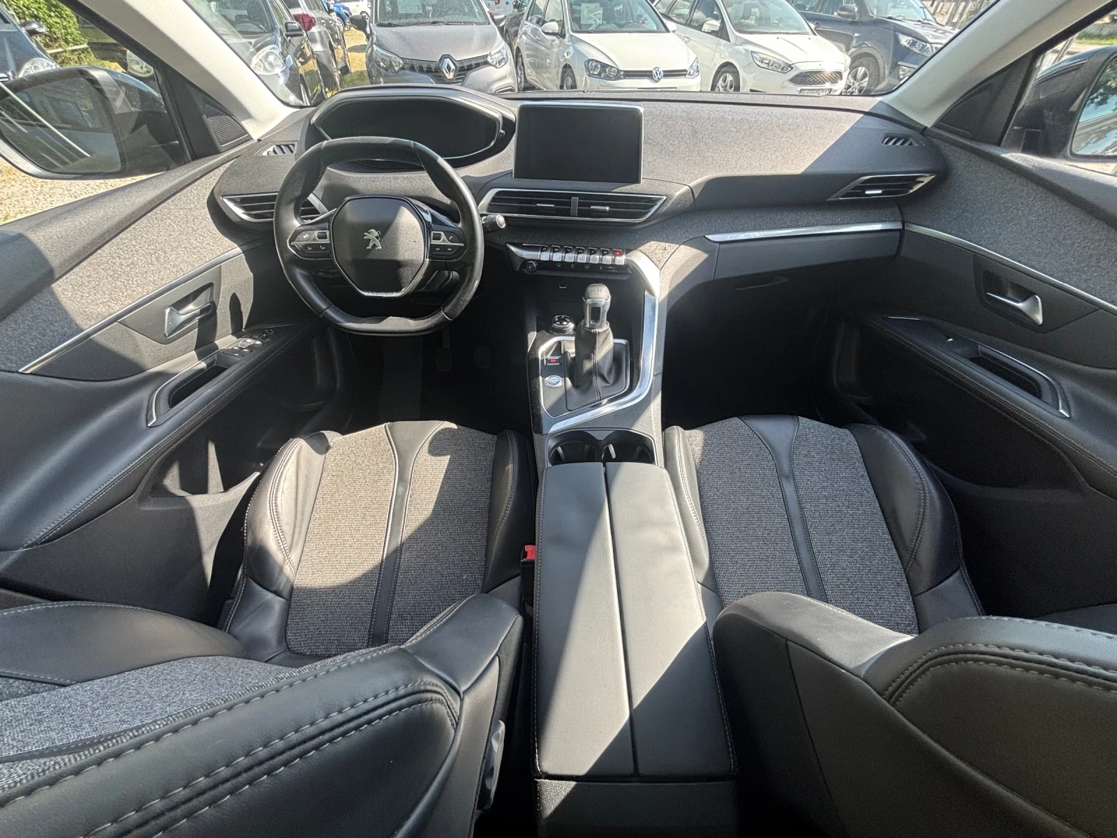 Peugeot 3008 1.6HDI, снимка 11 - Автомобили и джипове - 54740519