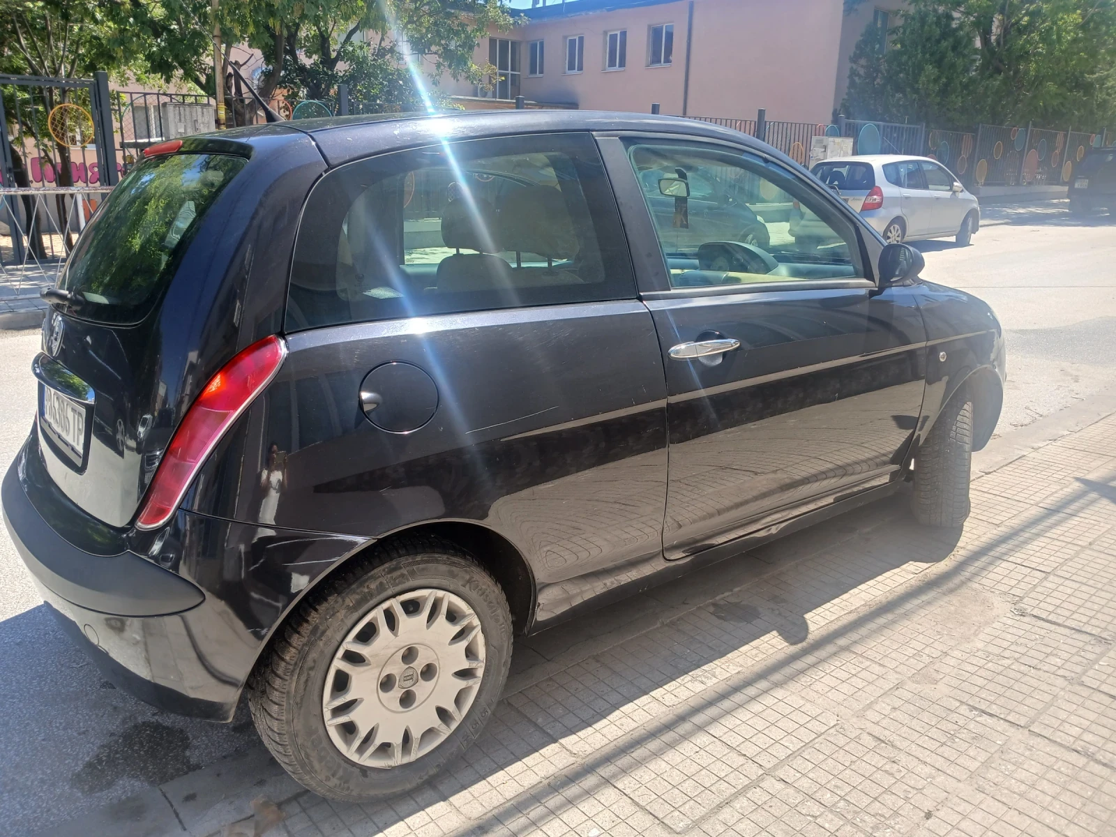 Lancia Ypsilon, снимка 4 - Автомобили и джипове - 54810615