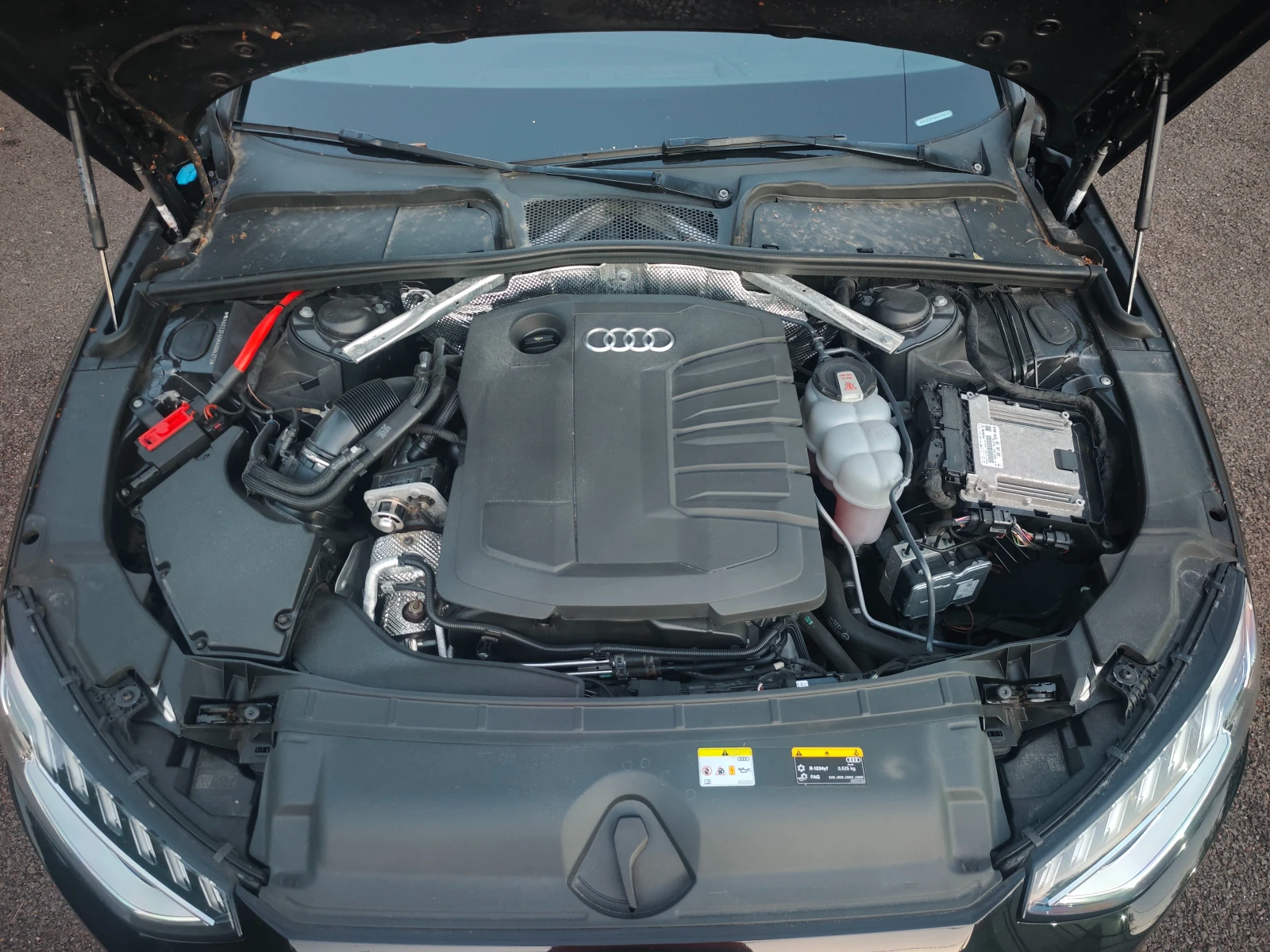 Audi A4 2.0TDI-Avant-Automat-Matrix, снимка 17 - Автомобили и джипове - 55597319