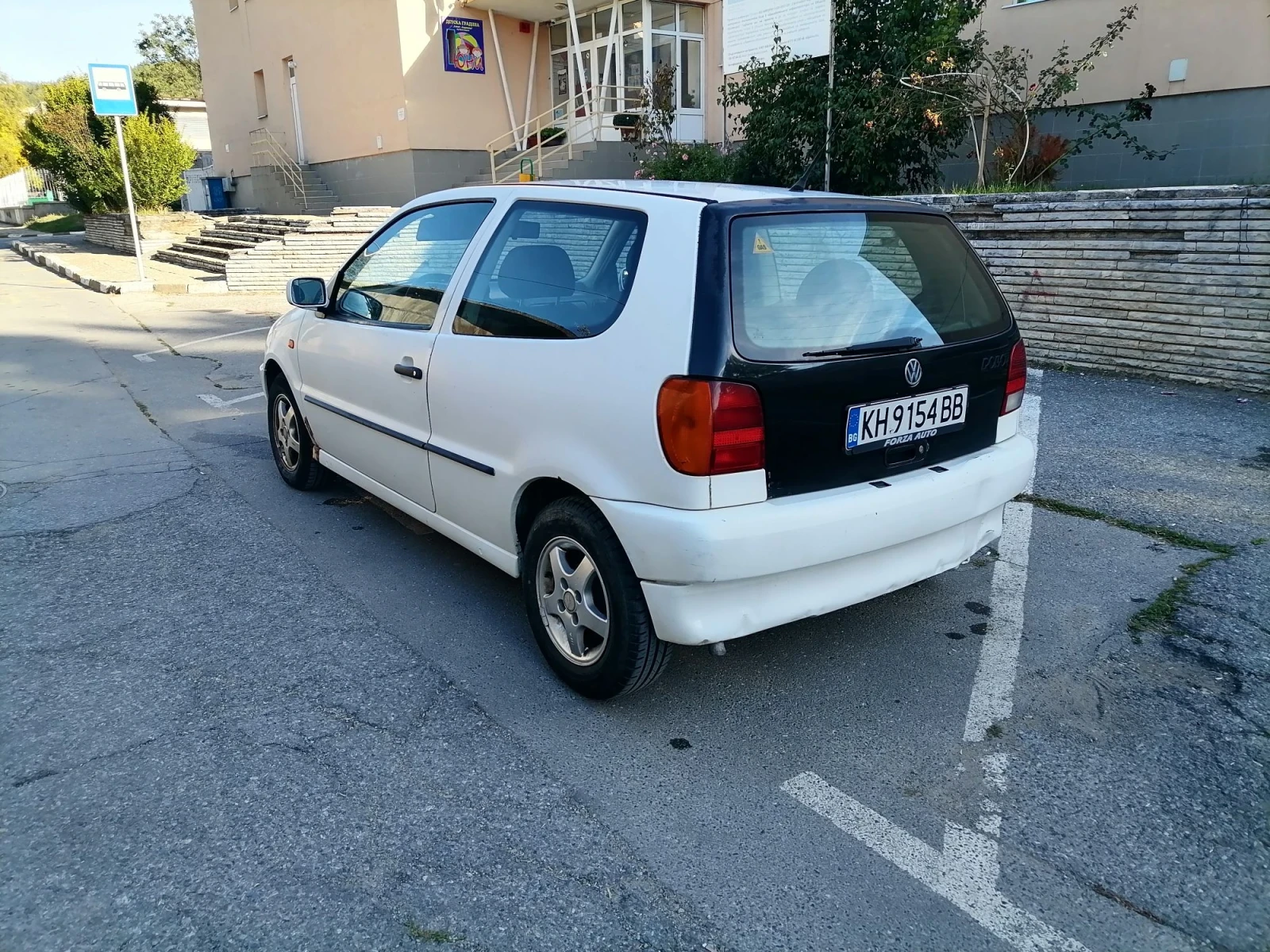 VW Polo 1.3 55кс, снимка 6 - Автомобили и джипове - 56362047