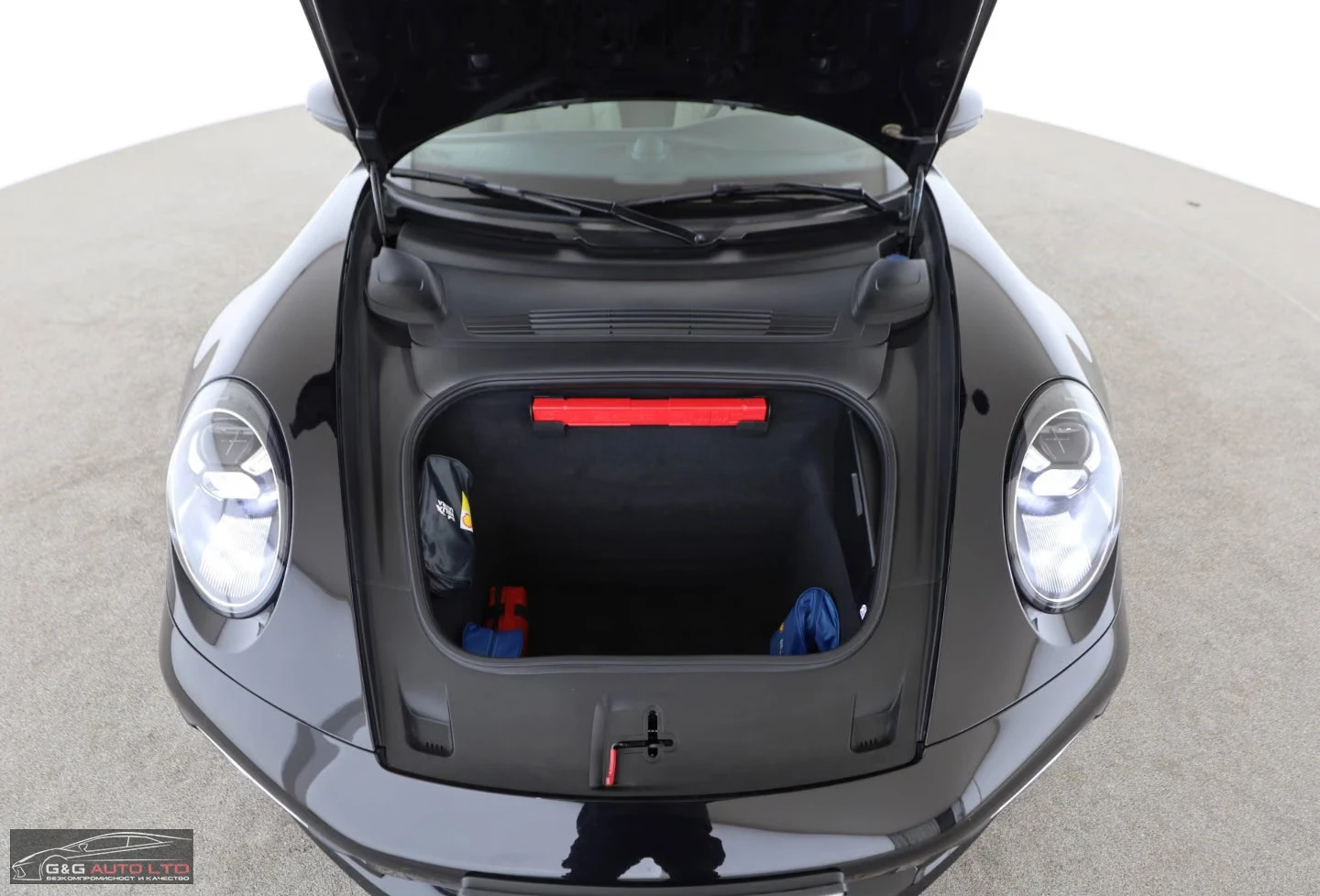 Porsche 911 992/CARRERA 4S/360/LIFT/CHRONO/ЗЗМ/831z, снимка 2 - Автомобили и джипове - 55790882