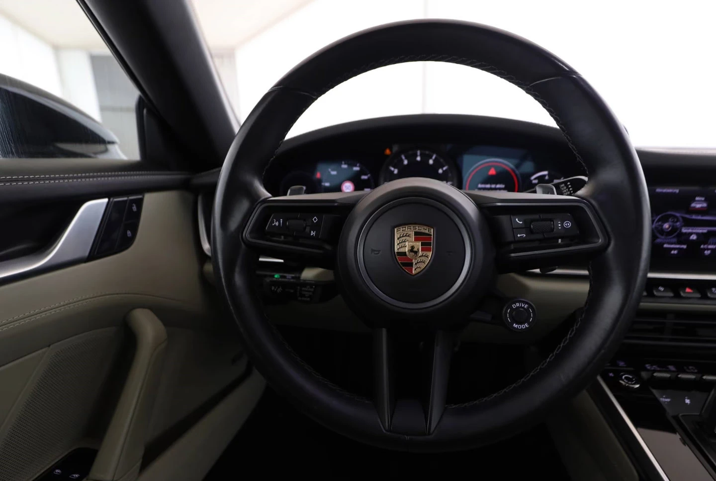 Porsche 911 992/CARRERA 4S/360/LIFT/CHRONO/ЗЗМ/831z, снимка 9 - Автомобили и джипове - 55790882