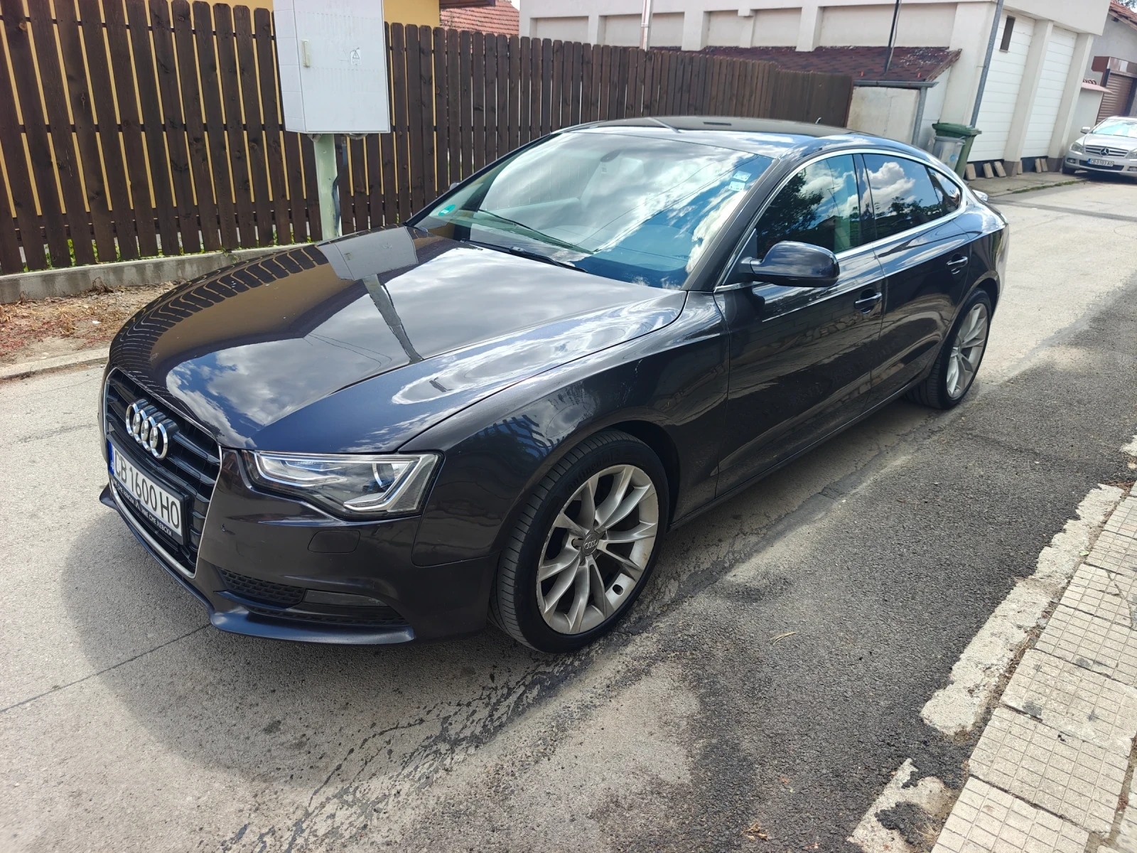 Audi A5 Sportback , снимка 2 - Автомобили и джипове - 56237686