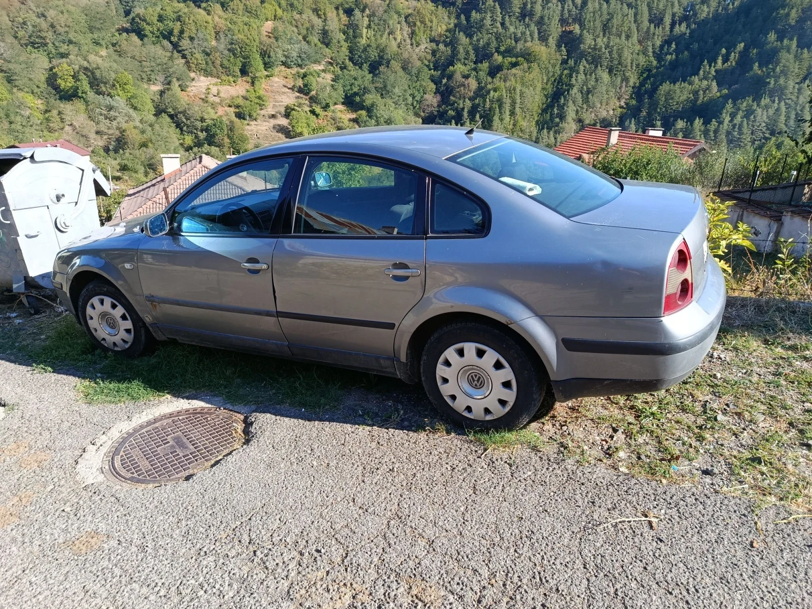 VW Passat, снимка 2 - Автомобили и джипове - 56376256