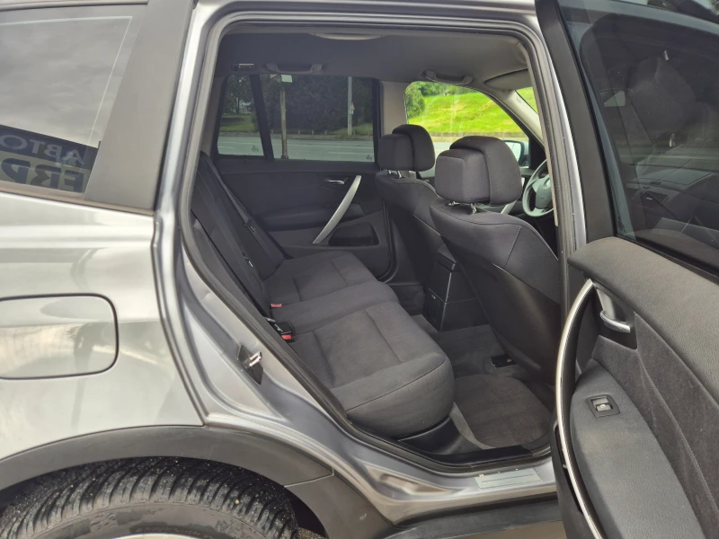 BMW X3 2.0d Автомат, снимка 10 - Автомобили и джипове - 46968818