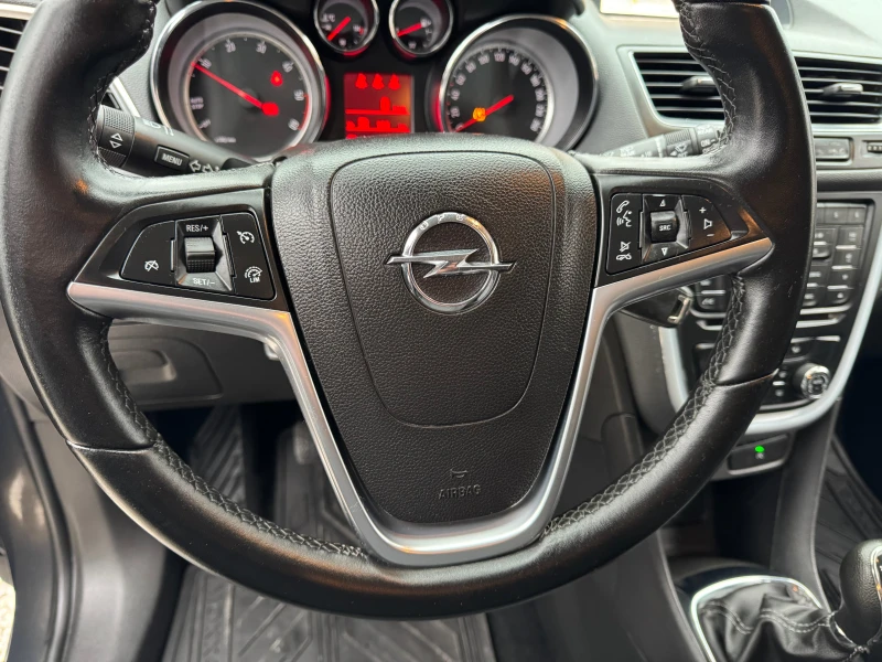 Opel Mokka ПЕРФЕКТНА, снимка 17 - Автомобили и джипове - 52664744