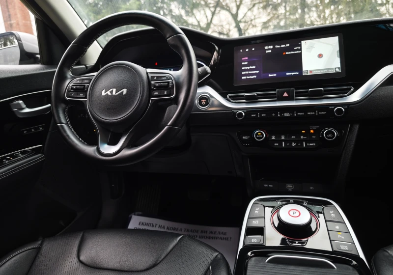 Kia Niro EV - 64 kW, снимка 11 - Автомобили и джипове - 53191464