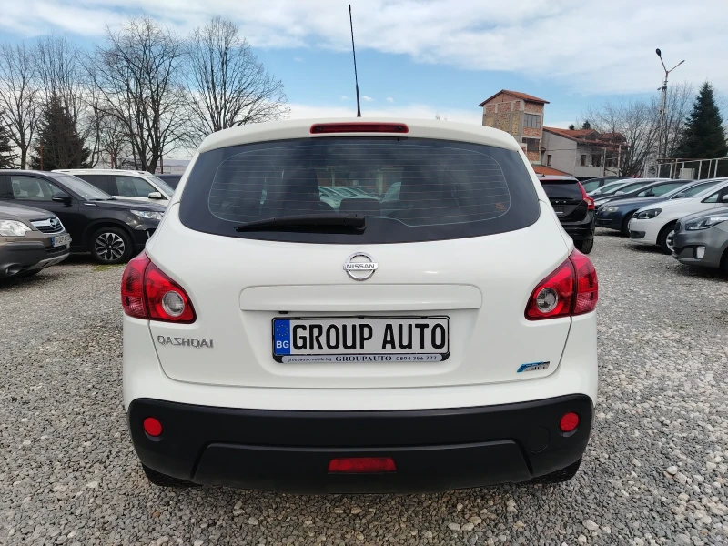 Nissan Qashqai 1.5dci-106к.с/НАВИГАЦИЯ/КЛИМАТРОНИК/КАМЕРА!!! , снимка 6 - Автомобили и джипове - 53477151