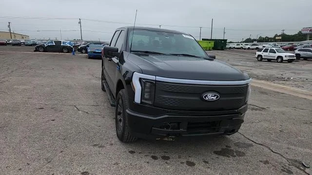 Ford F150 Lightning Xlt, снимка 13 - Автомобили и джипове - 55121878