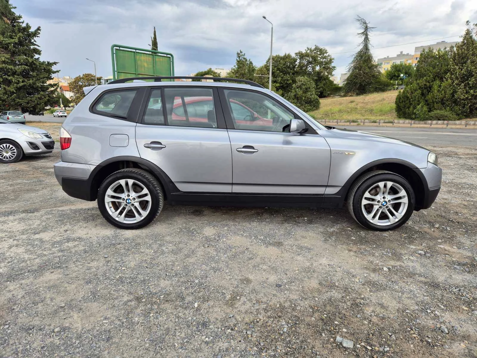 BMW X3 2.0d Автомат - изображение 6