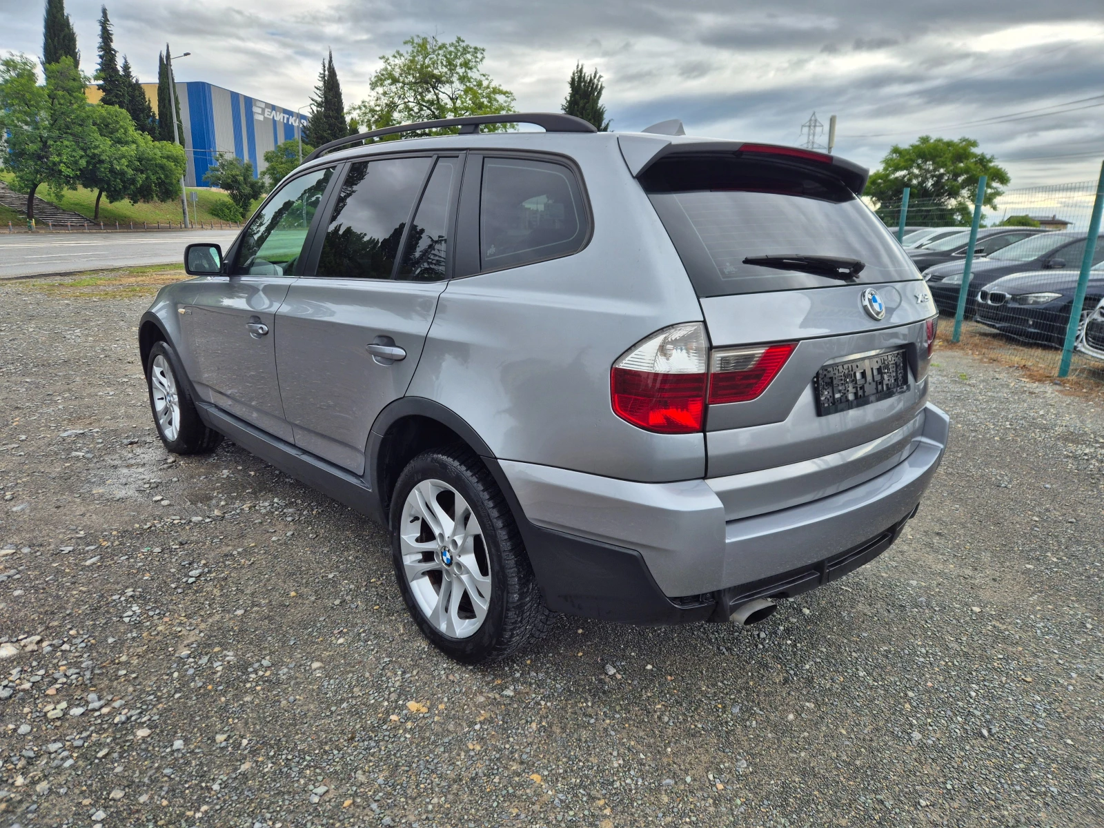 BMW X3 2.0d Автомат - изображение 3