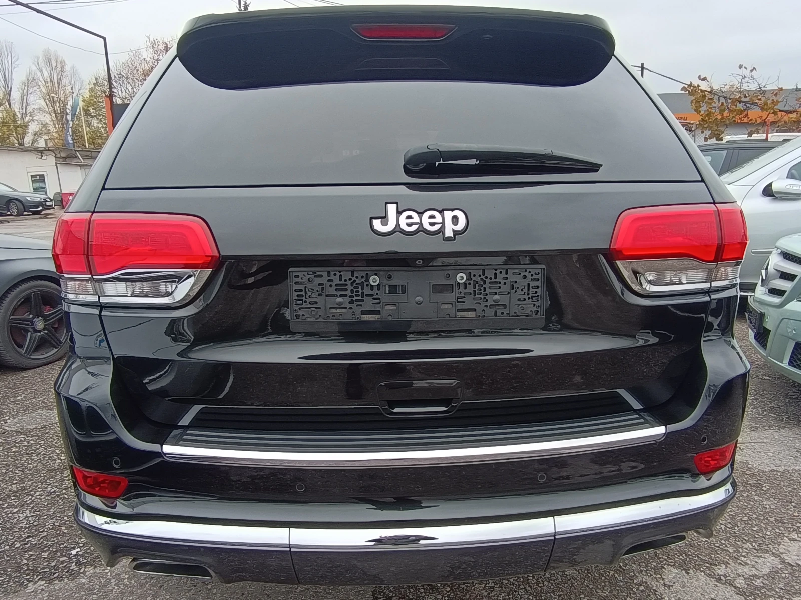 Jeep Grand cherokee 107хил.км-ИСТИНСКИ !!"SUMMIT" ! ШВЕЙЦАРИЯ  - изображение 4