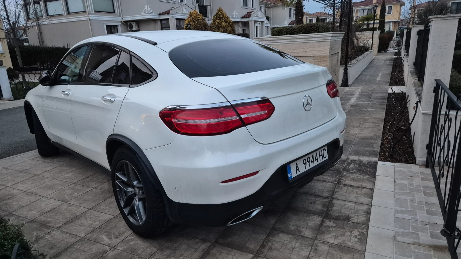 Mercedes-Benz GLC 250  - изображение 4