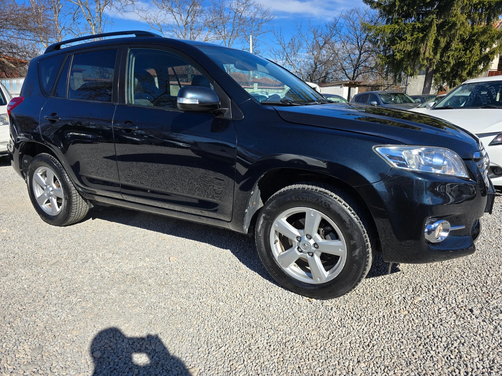 Toyota Rav4 2.2D4D-FACE-ЕВРО 5В-4Х4-КОЖА-НАВИГАЦИЯ - изображение 6